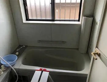 リフォーム前の浴室