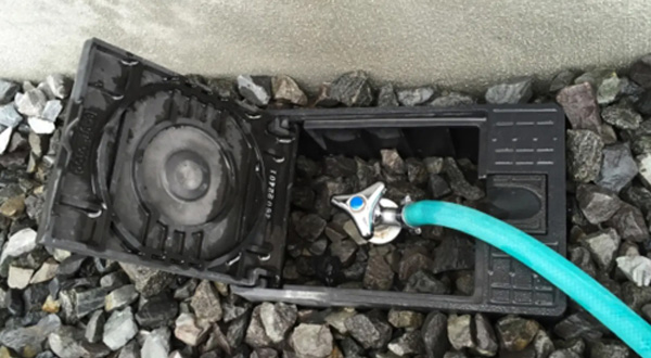 散水栓ボックス