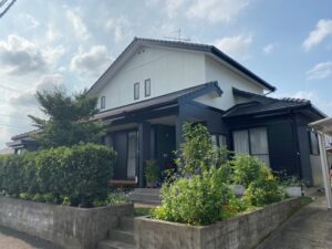 宮崎県都城市野々美谷町　ー外壁塗装　高耐久プラン、雨戸取替工事ー